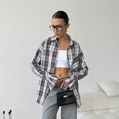 Women’s Retro Plaid Long-Sleeved Shirt – Loose Fit Casual Polyester Cotton Shirt for Autumn & Winter